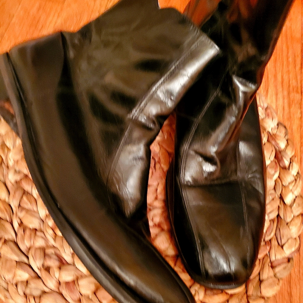 Vintage florsheim ankle boots